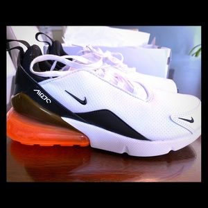 Nike Air Max 270
